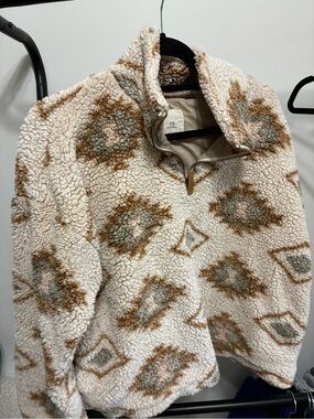 Thread & Supply Cream Sherpa Quarter-Zip with Taupe and Sage Geometric Print